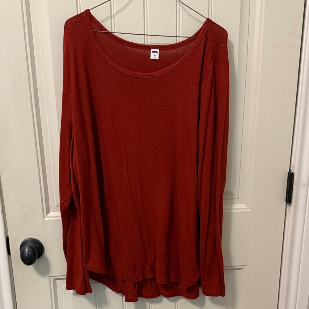 Old Navy Women's Rich Red Long Sleeve Top